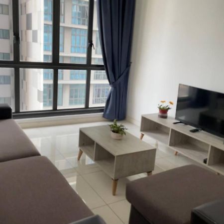 2 Bedroom Apartment @Setia Sky 88 Τζόχορ Μπάχρου Εξωτερικό φωτογραφία